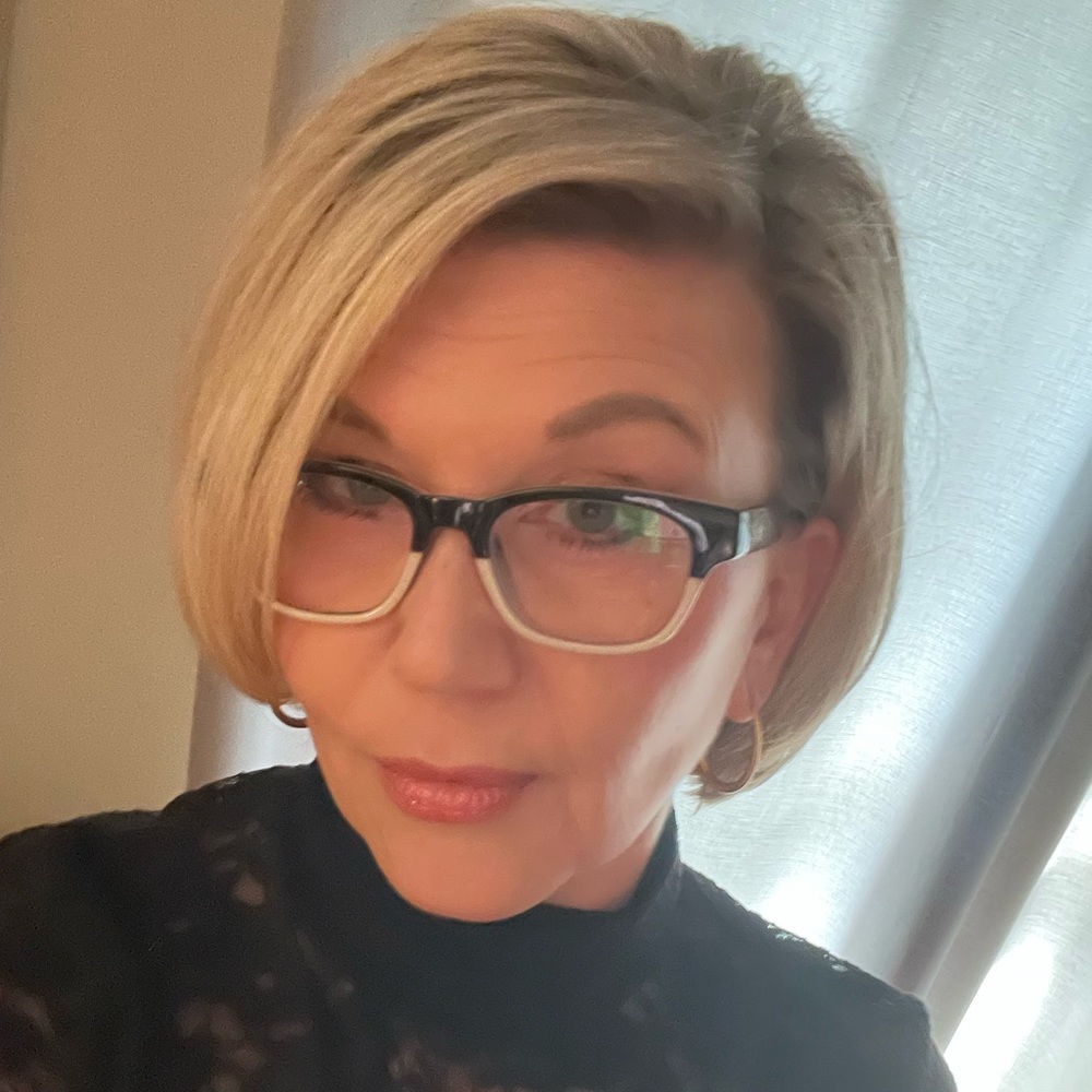 Meet your Posher, Heather